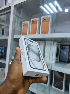 New Apple iPhone 15 256 GB White