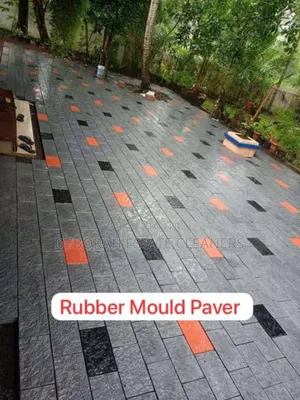 Square Shape Interlock Installation And Polishing