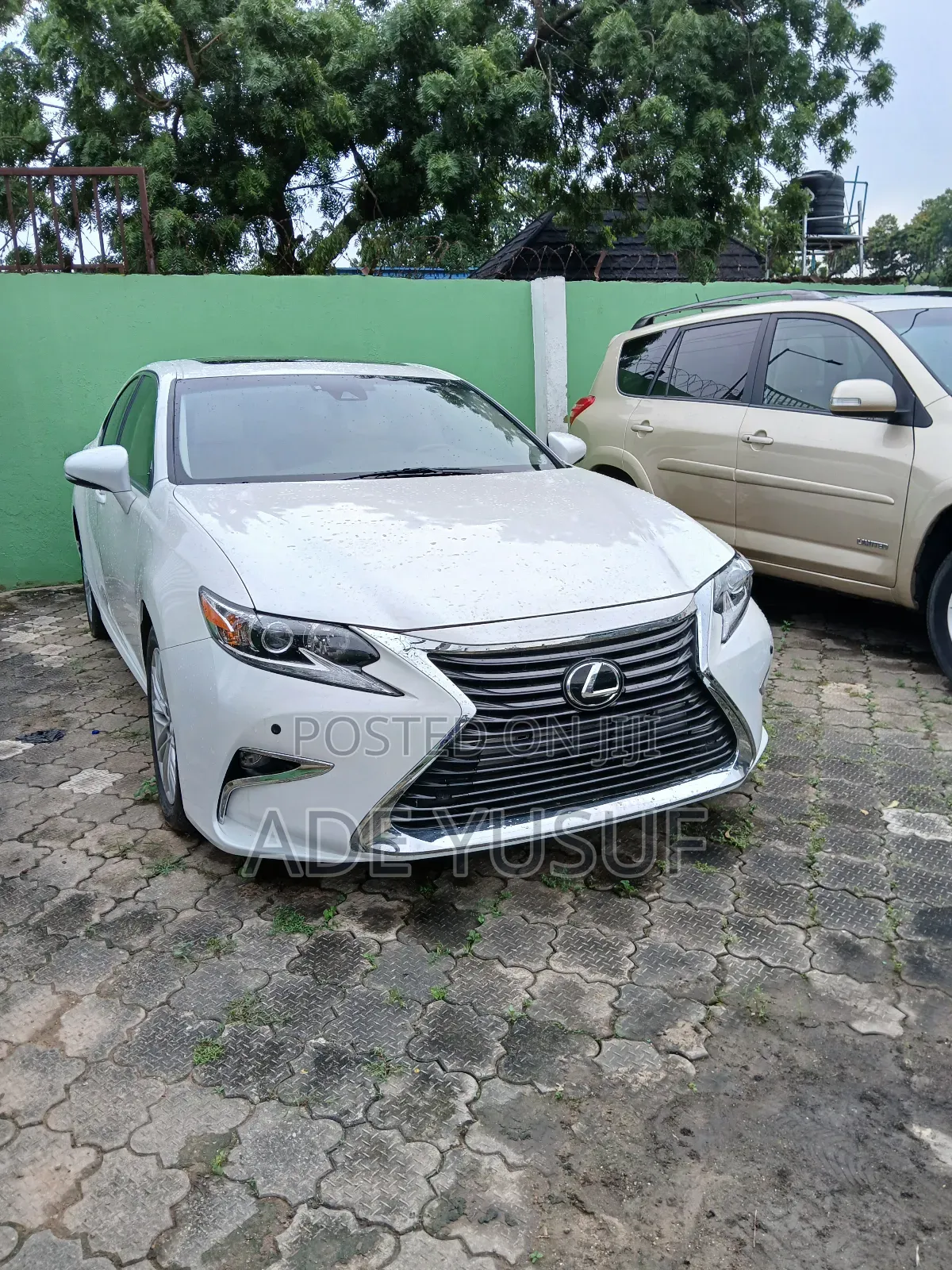 Lexus ES 2018 White