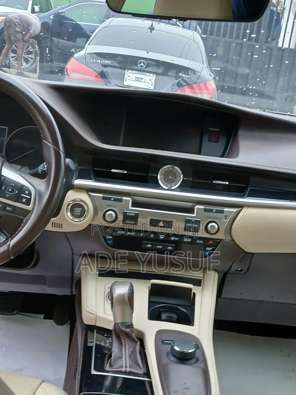 Lexus ES 2018 White