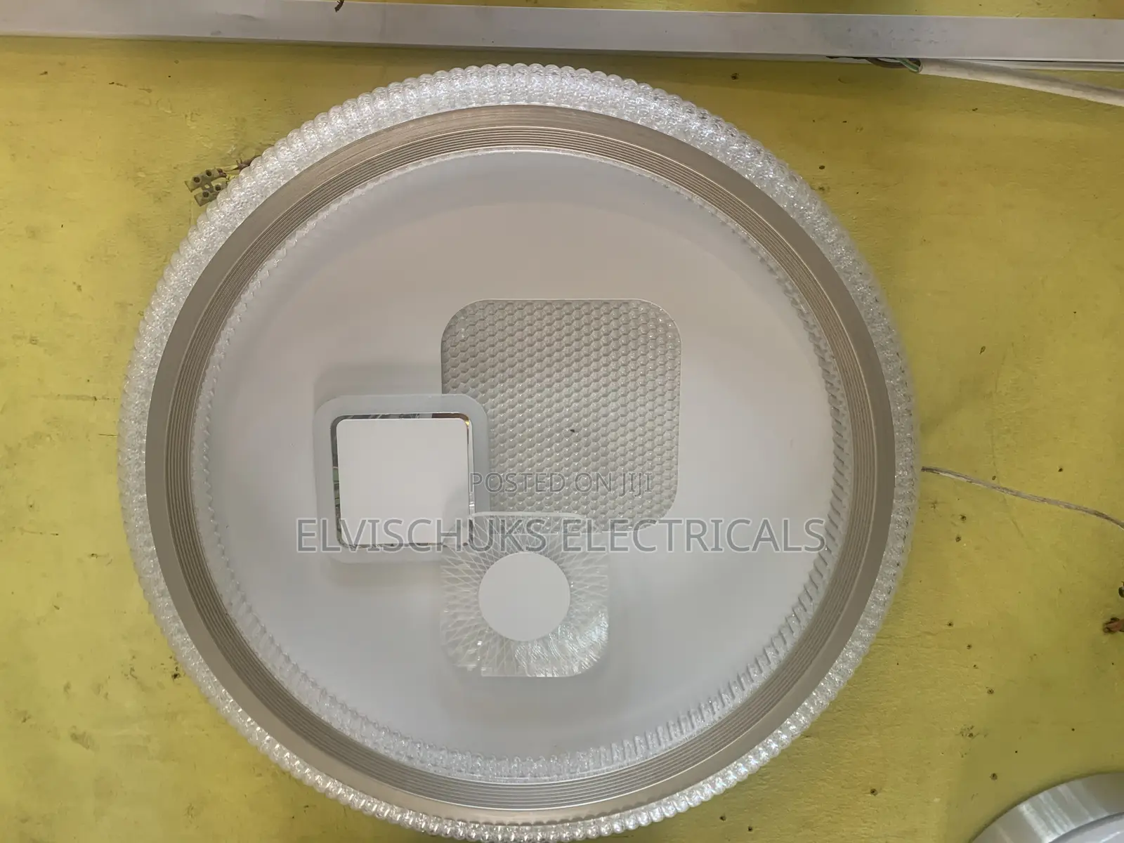 Modern Ceiling Led Light –Stylish Flush Mount Lamp for Homes Offices