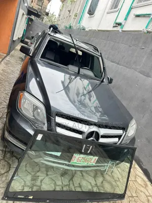 Glk350 2014 Windscreen Glass Available