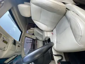Lexus GX 2012 Black