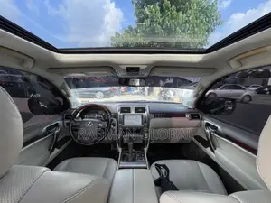 Lexus GX 2012 Black
