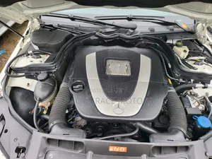 Mercedes-Benz GLK-Class 350 4MATIC 2012 Silver