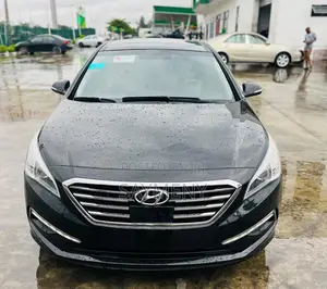 Hyundai Sonata Limited 2.0T Seban (2.0L 4cyl 6A) 2016 Black