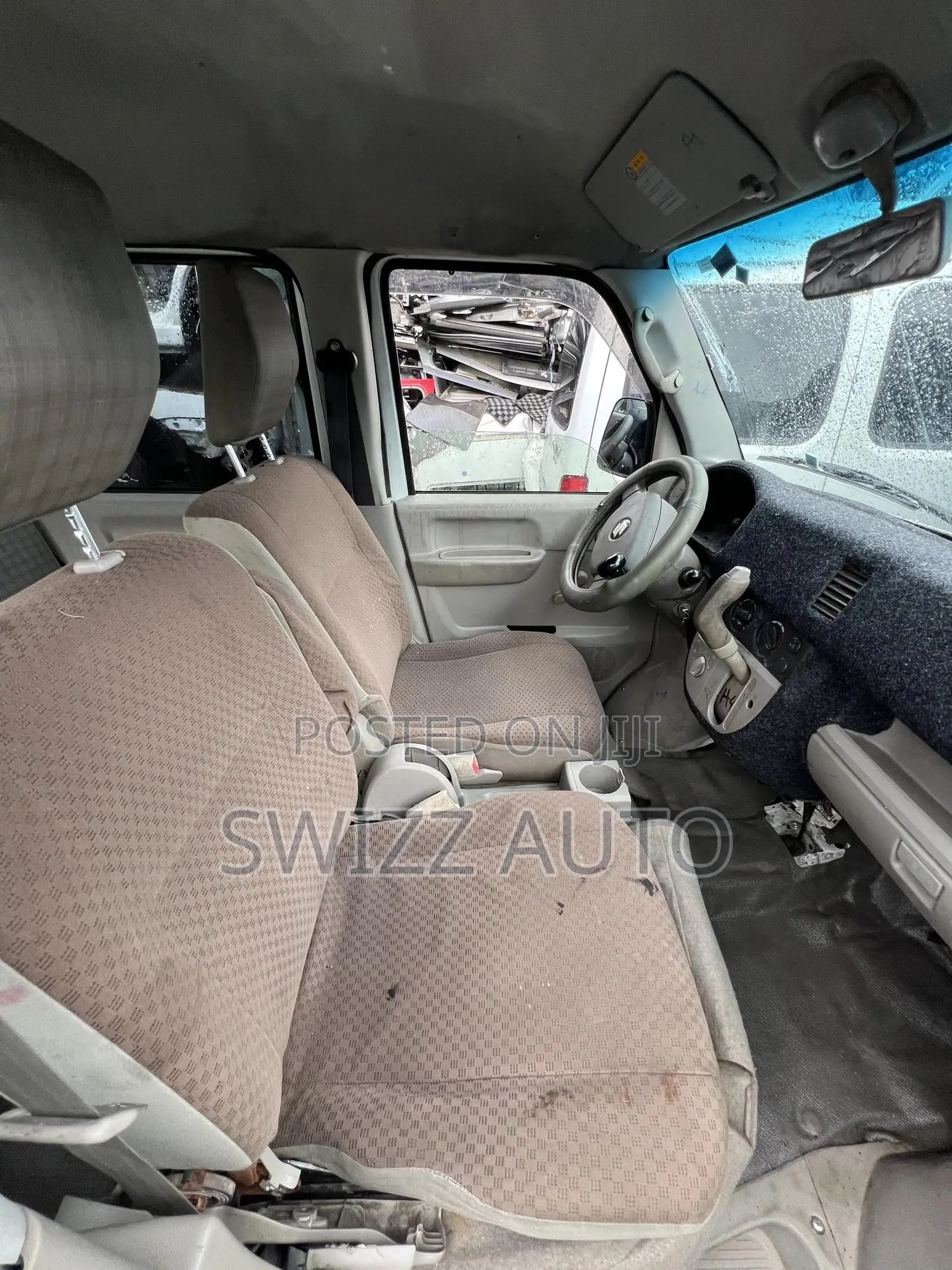 Suzuki Every 2010 White