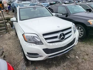 Mercedes-Benz GLK-Class 350 4MATIC 2014 White