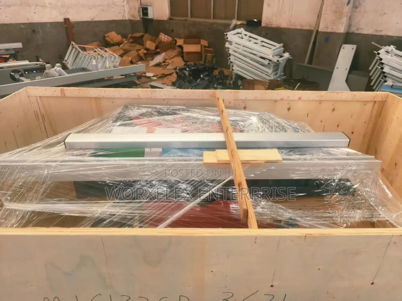 Industrial Sliding Panel Saw Cutting Machine