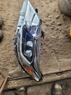 Headlight Toyota Avalon 2015 2touch