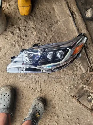 Headlight Toyota Avalon 2015 2touch