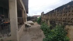 Hot Deal! Land With Demolishable Building Near Oau Road 7 Gate, Ife