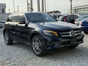 Mercedes-Benz GLC-Class 2017 Blue