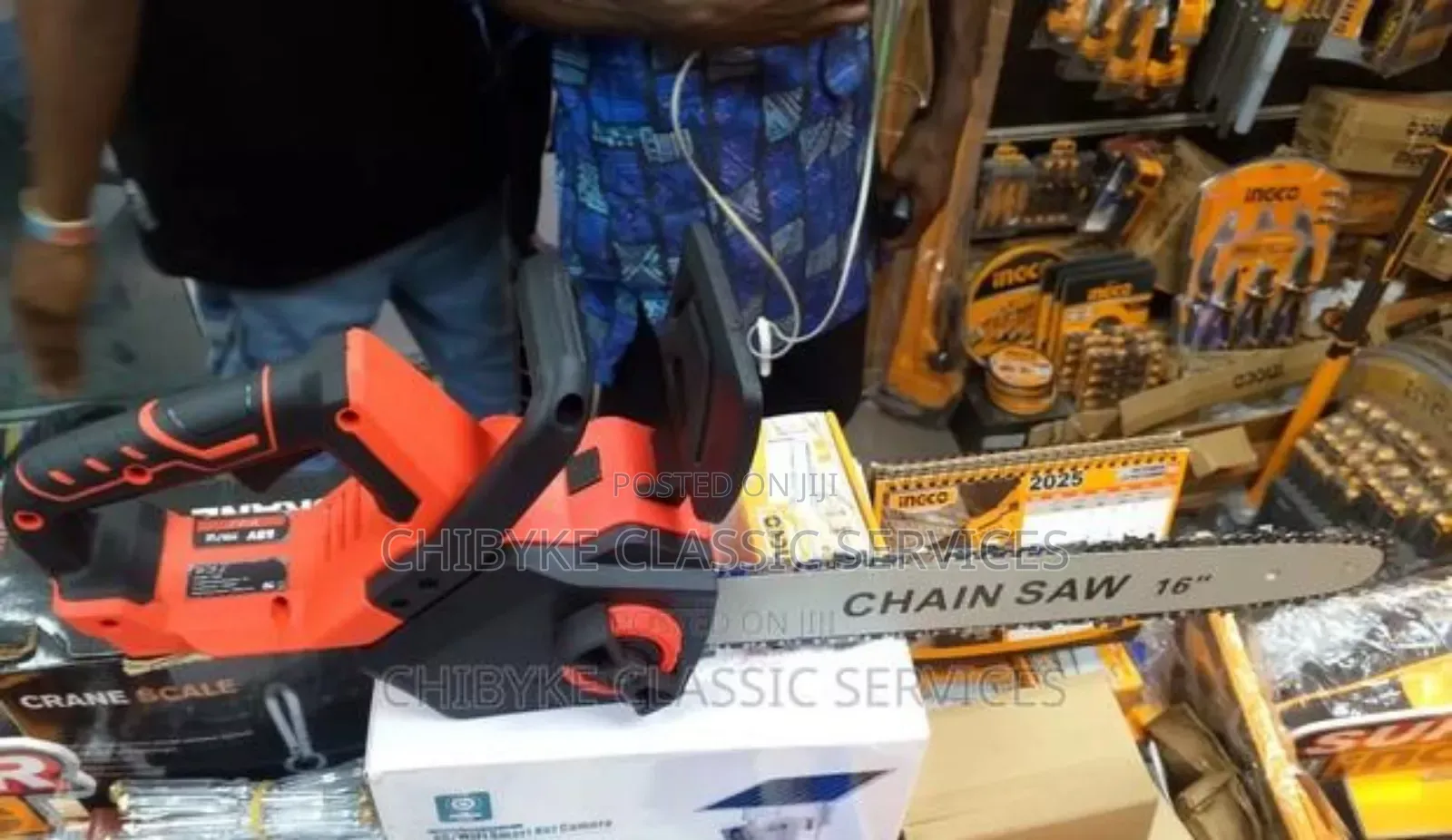 Battery Chain Saw Machine