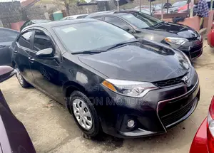 Toyota Corolla L 4dr Sedan (1.8L 4cyl 6M) 2015 Black