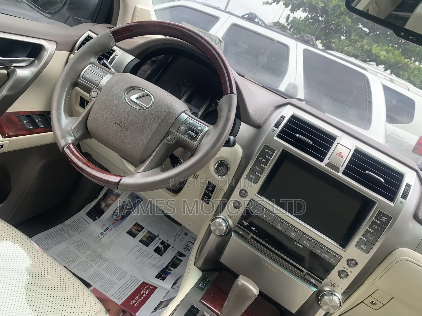 Lexus GX 2013 White