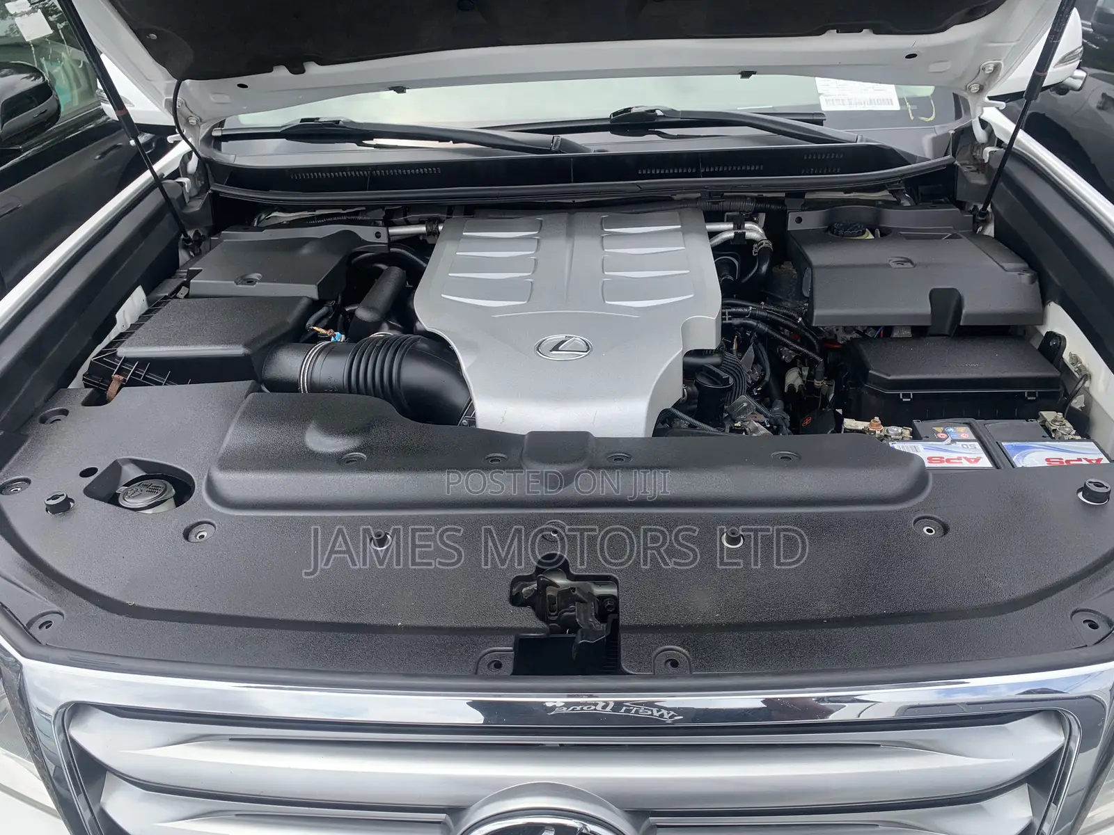 Lexus GX 2013 White