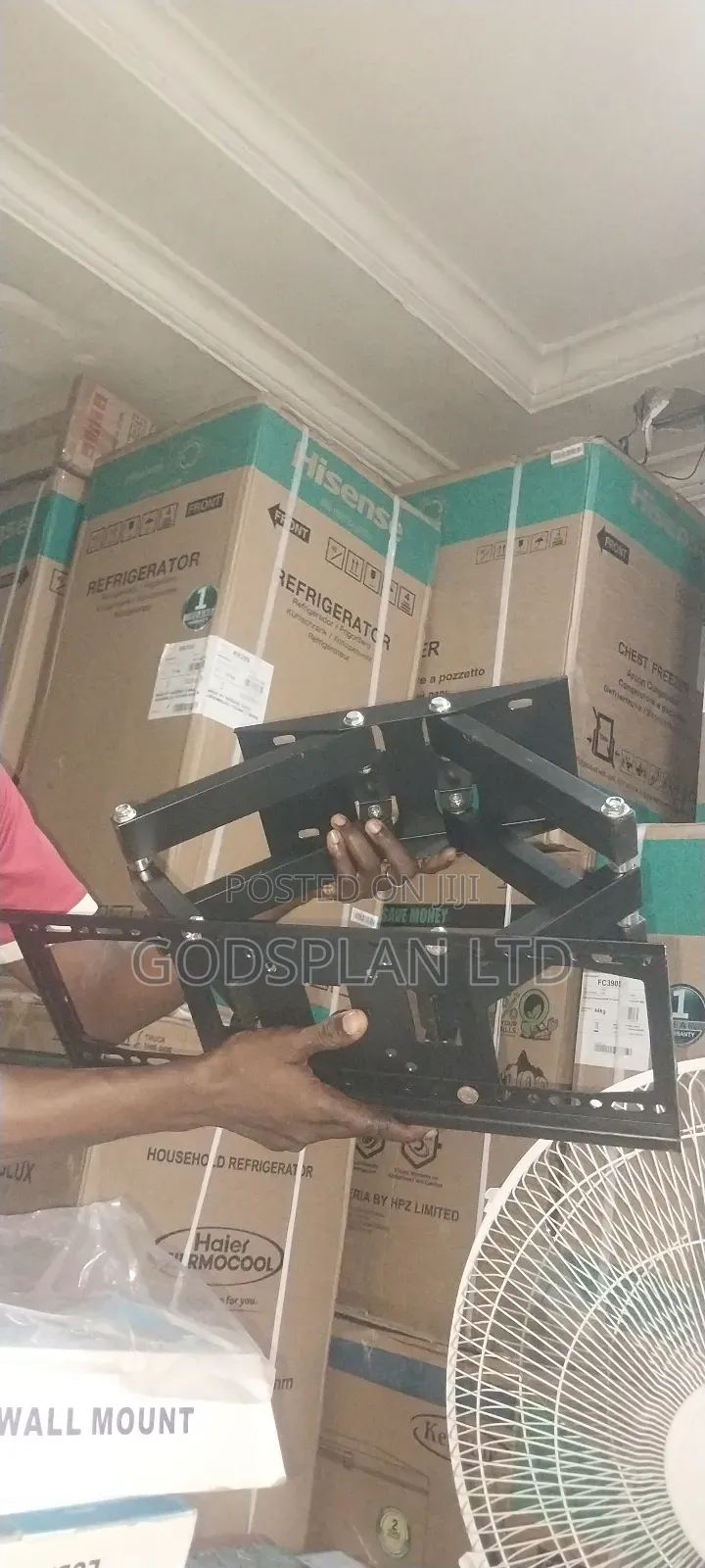 Adjustable Tv Hanger 32-55"