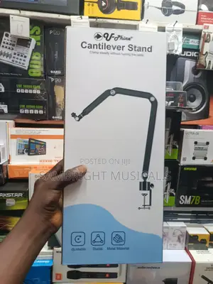 U-Phine Cantilever Stand Clamp Steady Without Hurting the Table
