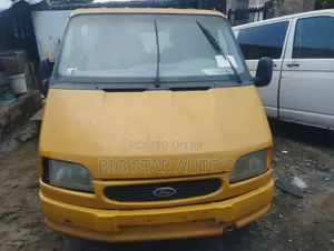 Ford Transit 1998 Yellow