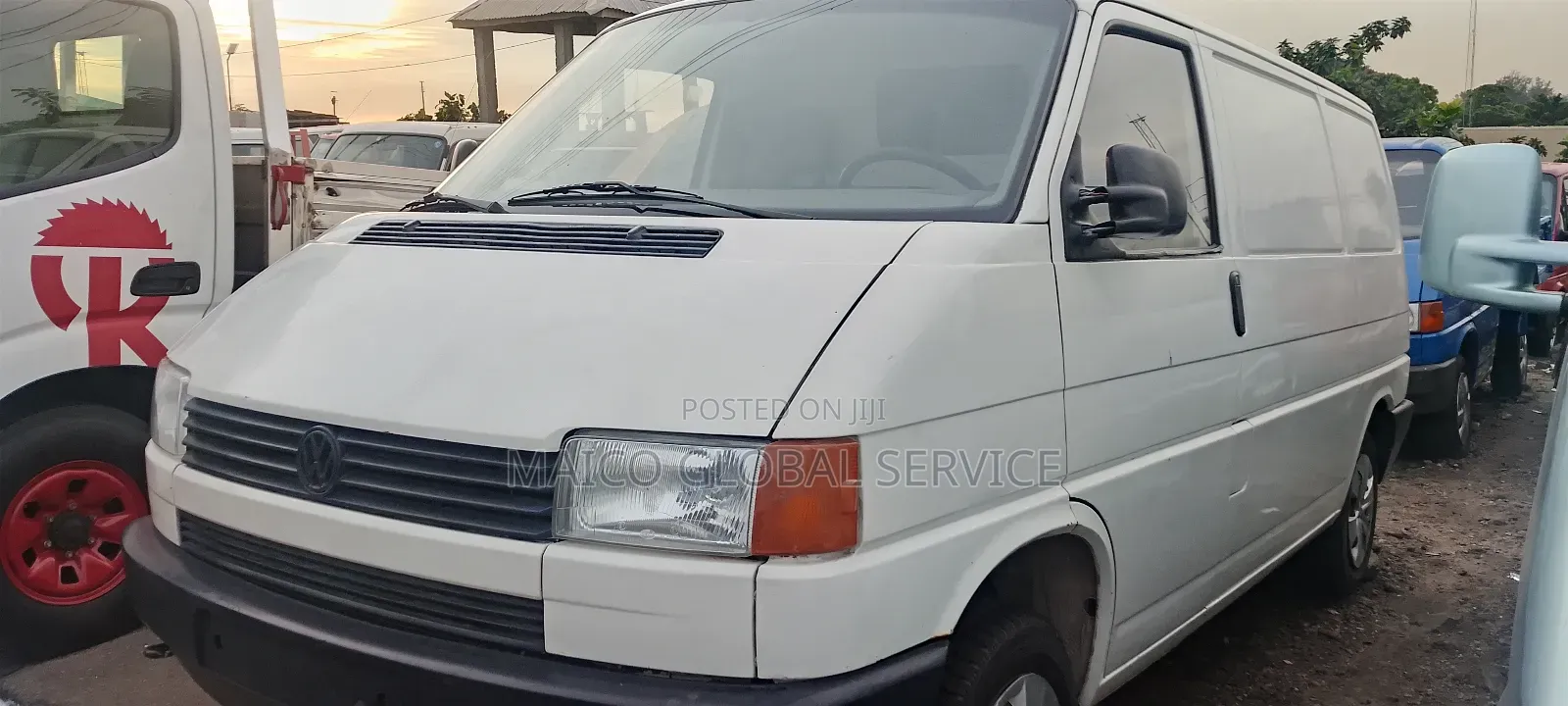 Volkswagen Transporter 2002 White