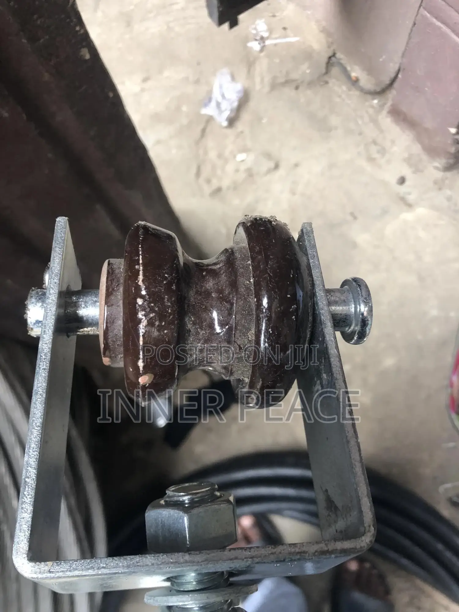 D Iron for Cable