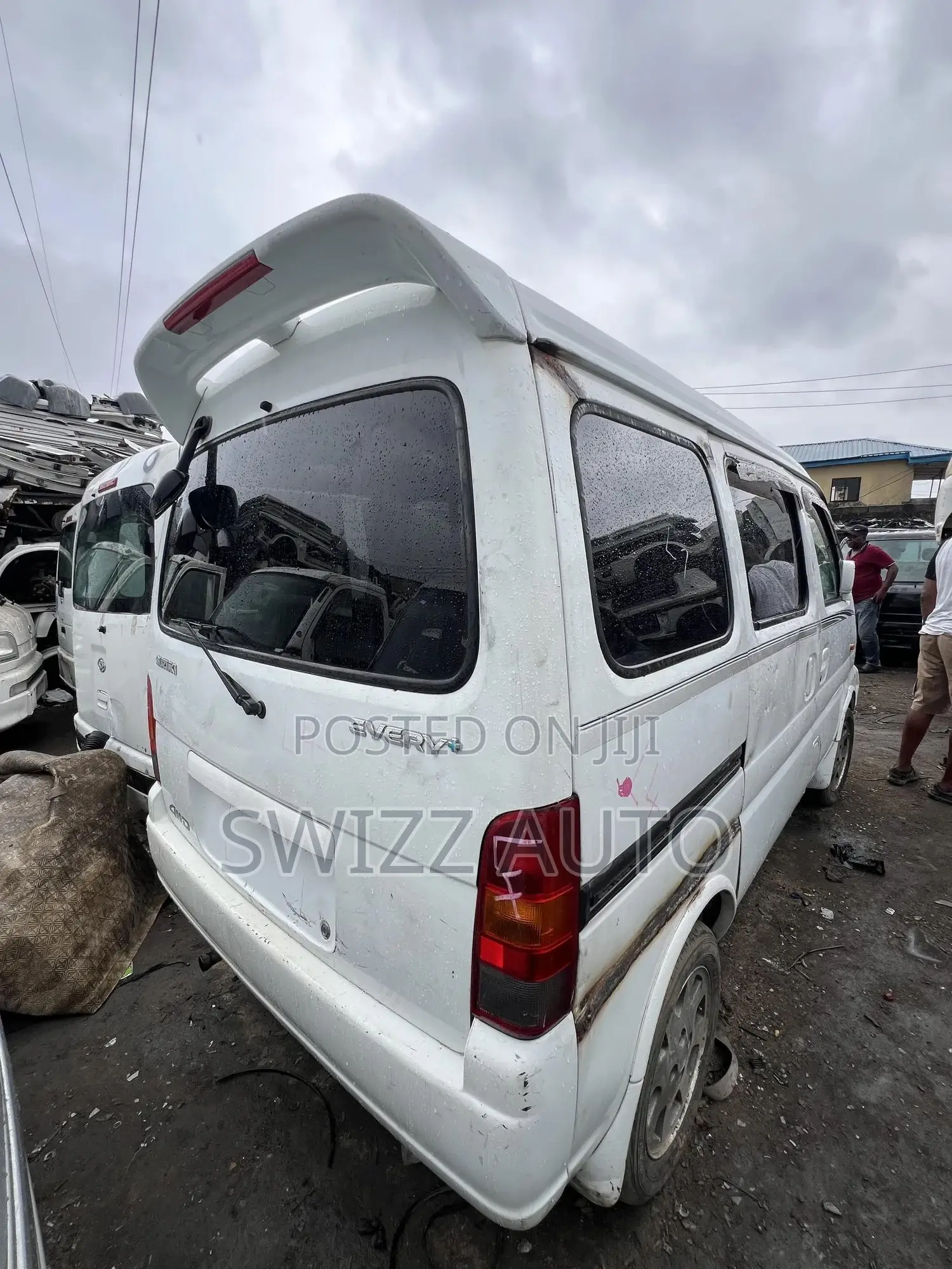 Suzuki Every 2010 White