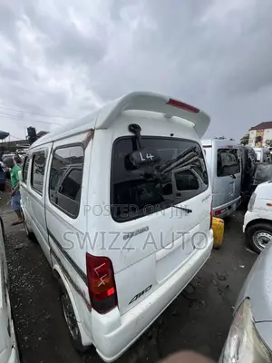 Suzuki Every 2010 White