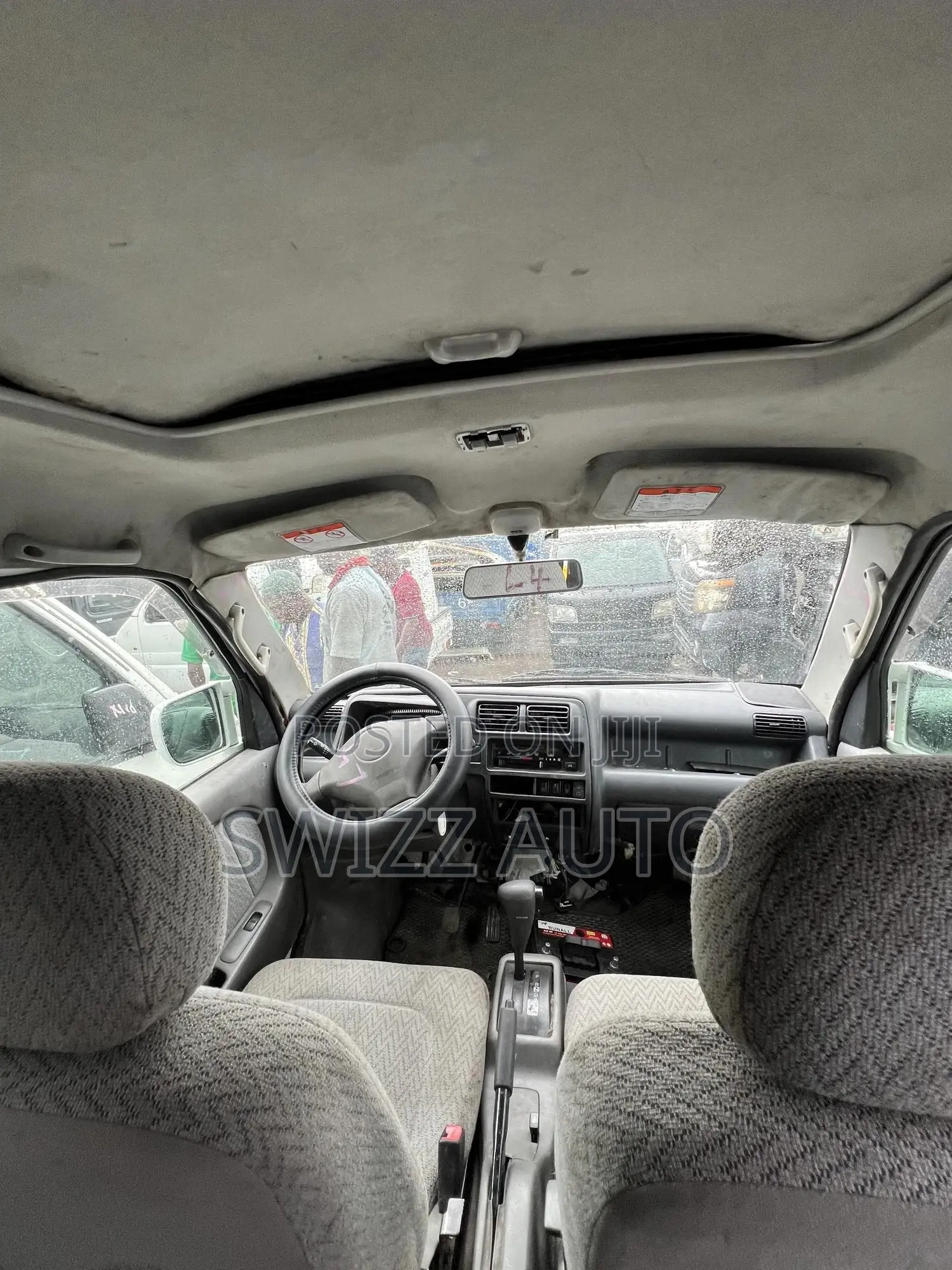 Suzuki Every 2010 White