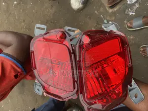 Back Bumper Reflector Highlander 2018