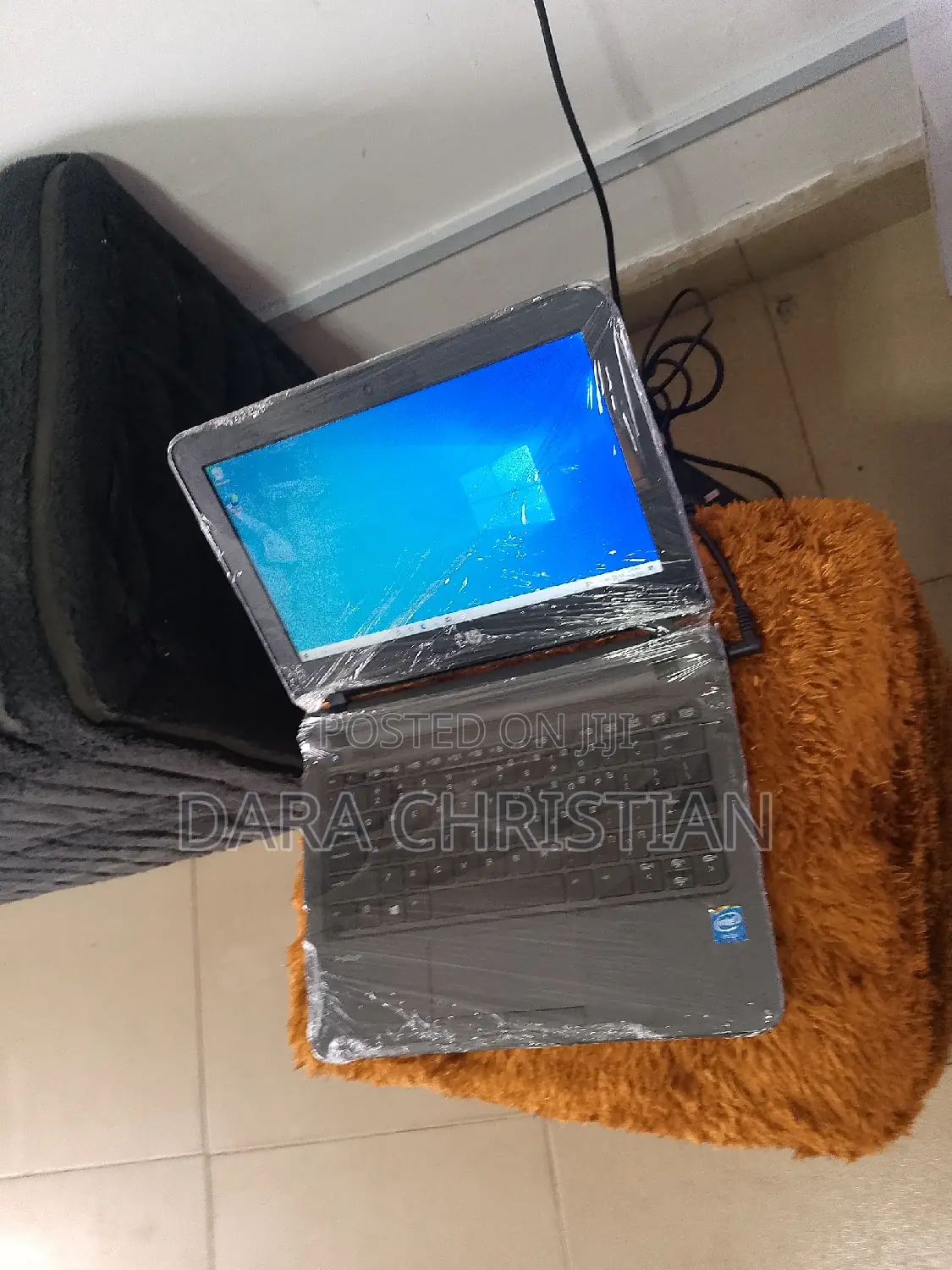 New Laptop HP 4GB Intel Pentium HDD 320GB