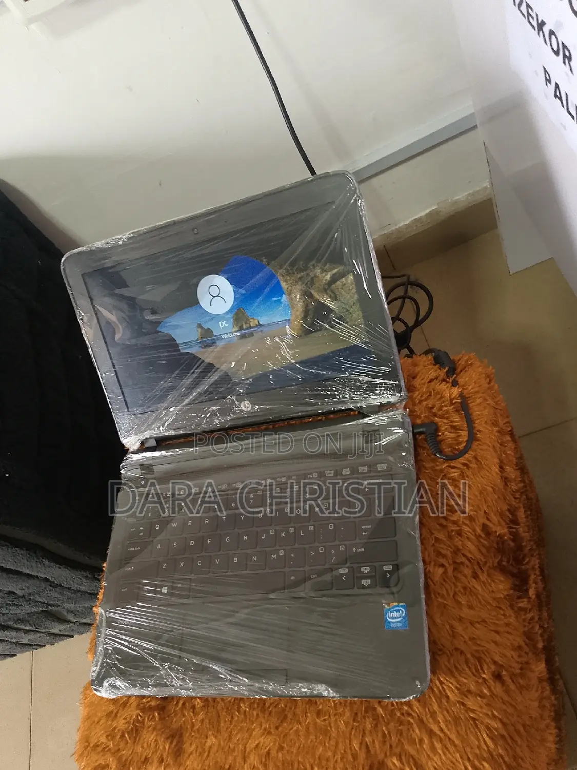 New Laptop HP 4GB Intel Pentium HDD 320GB