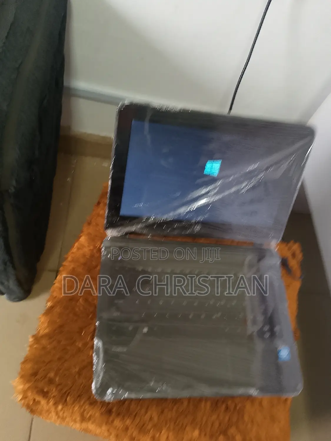 New Laptop HP 4GB Intel Pentium HDD 320GB
