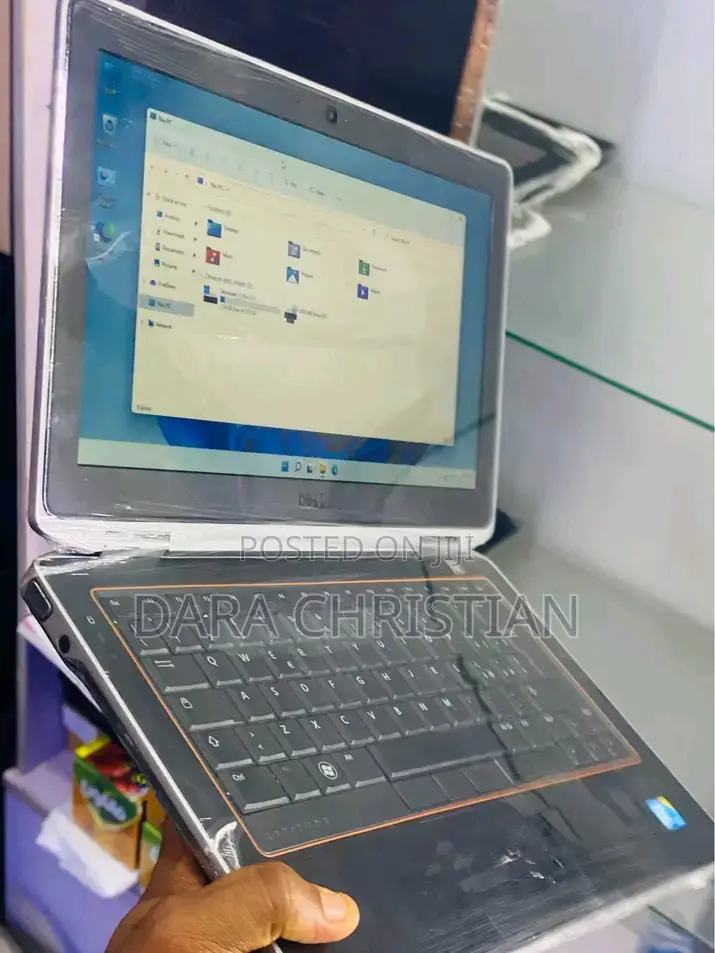 New Laptop Dell 4GB Intel Core I5 HDD 250GB