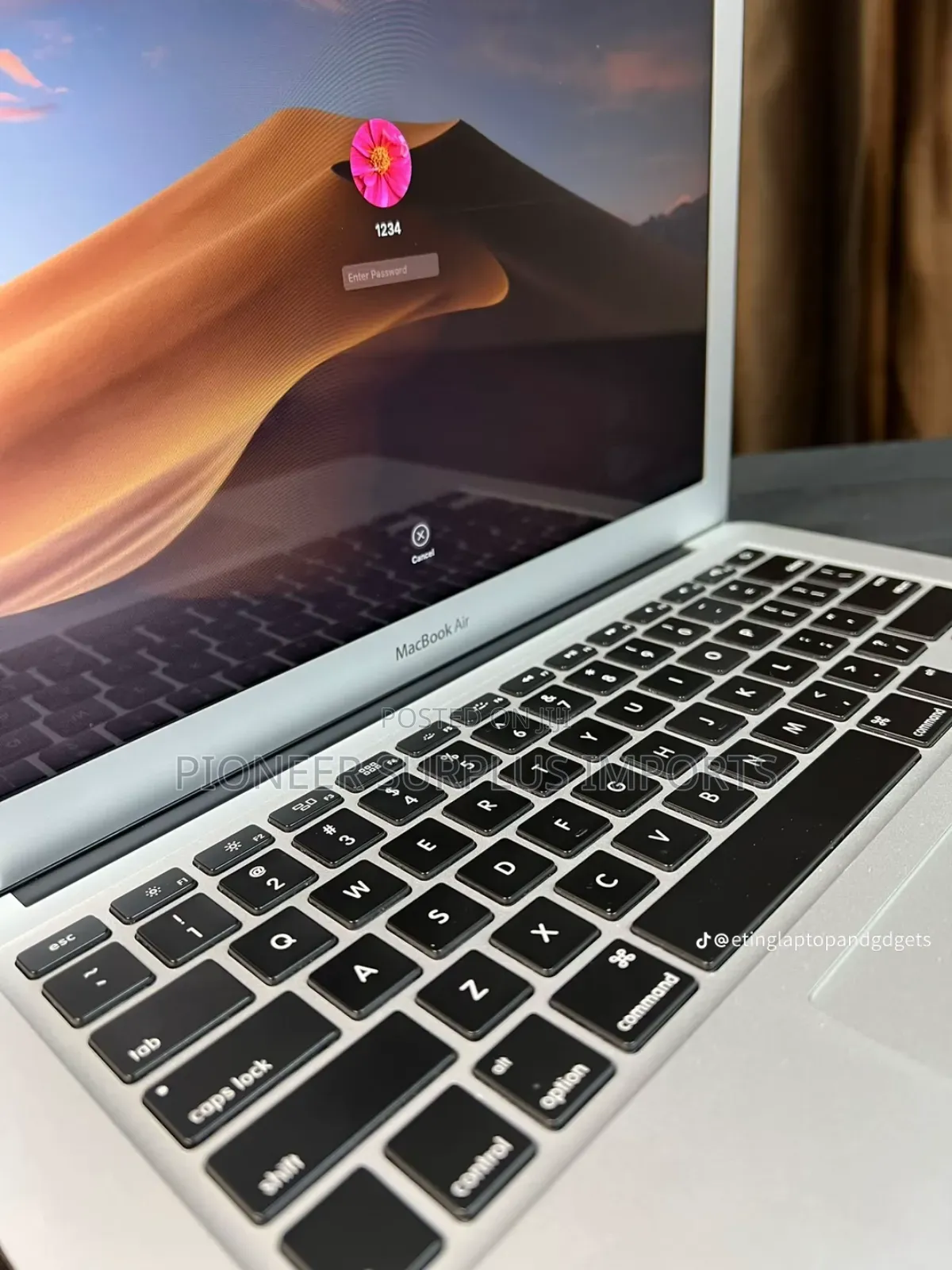 Laptop Apple MacBook Air 2017 8GB Intel Core I5 SSD 256GB