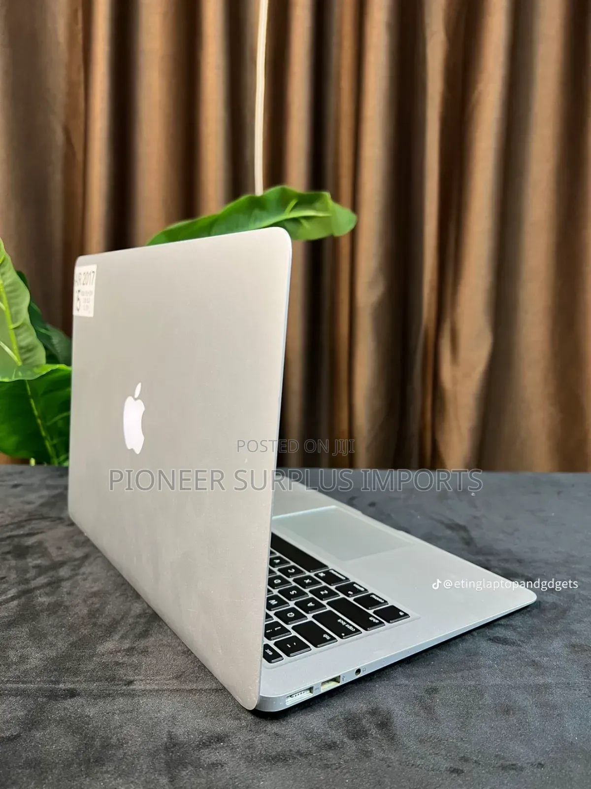 Laptop Apple MacBook Air 2017 8GB Intel Core I5 SSD 256GB