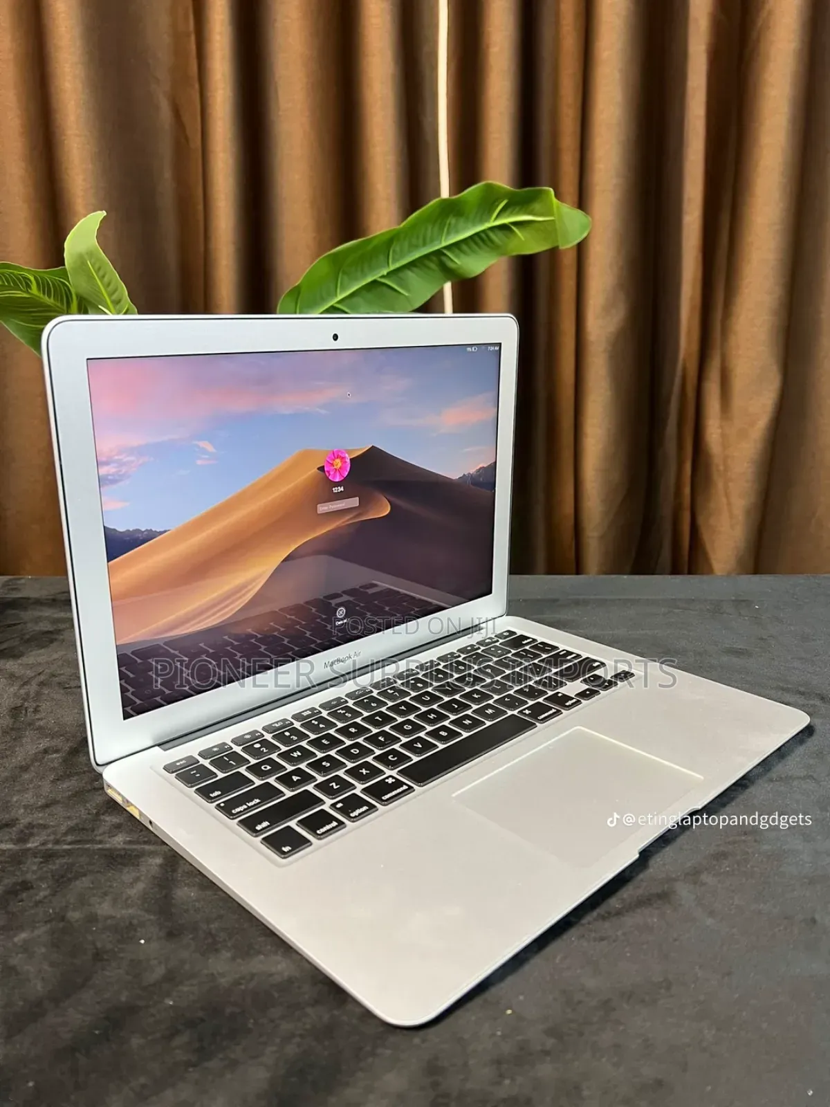 Laptop Apple MacBook Air 2017 8GB Intel Core I5 SSD 256GB