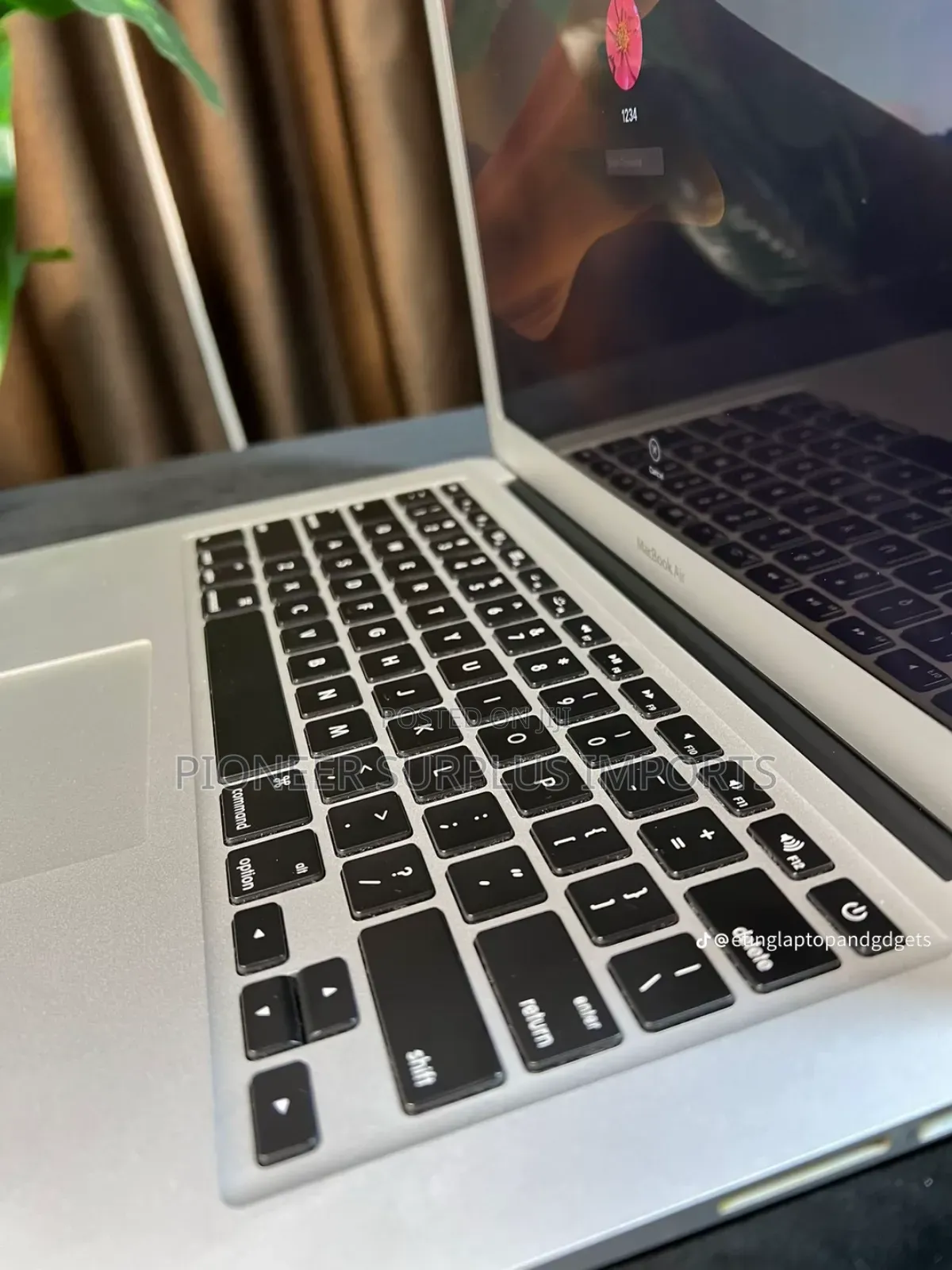 Laptop Apple MacBook Air 2017 8GB Intel Core I5 SSD 256GB
