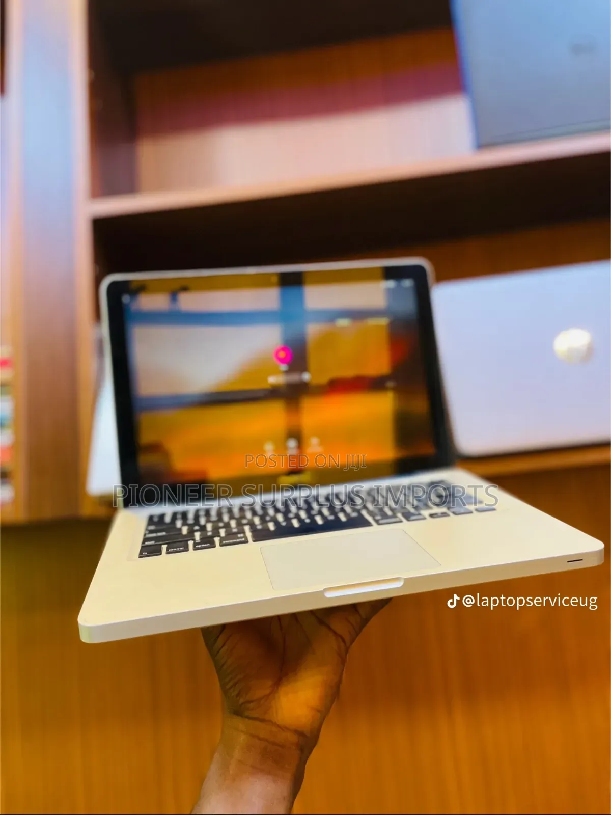 Laptop Apple MacBook 2012 8GB Intel Core I5 HDD 500GB