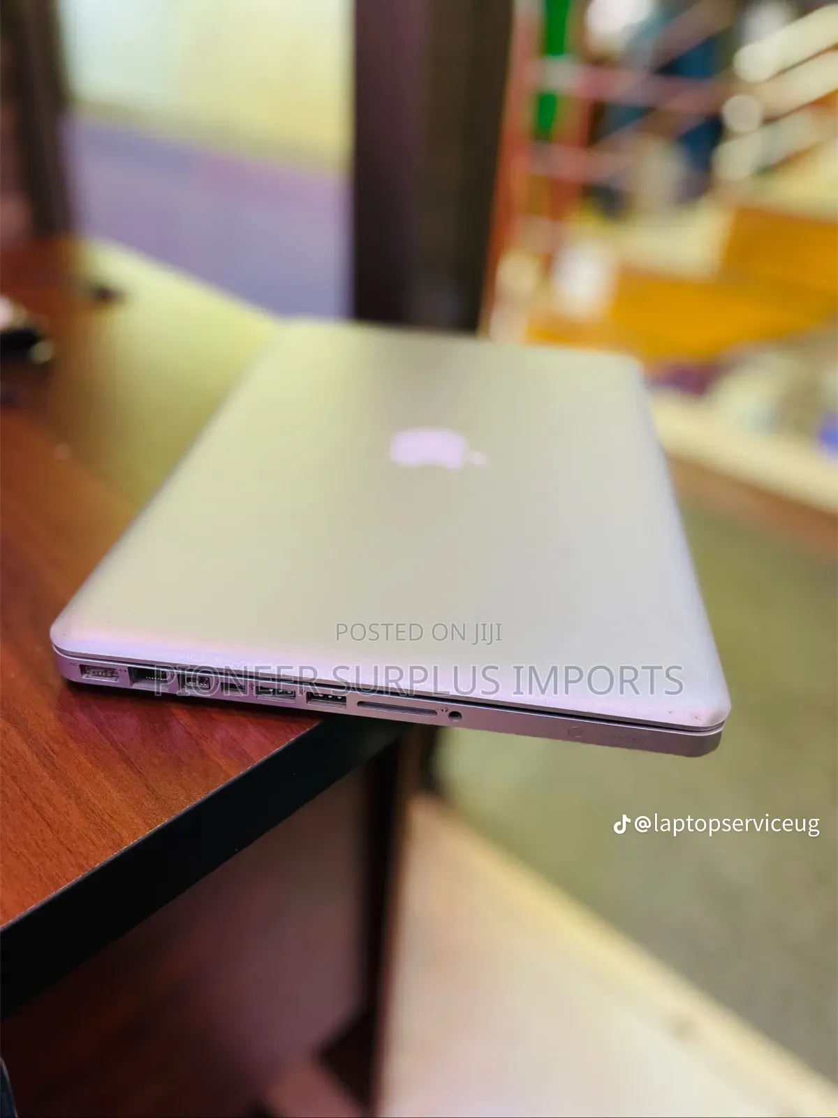 Laptop Apple MacBook 2012 8GB Intel Core I5 HDD 500GB