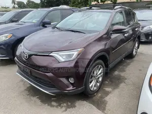 Toyota RAV4 Limited 4dr SUV AWD (2.5L 4cyl 6A) 2018 Purple