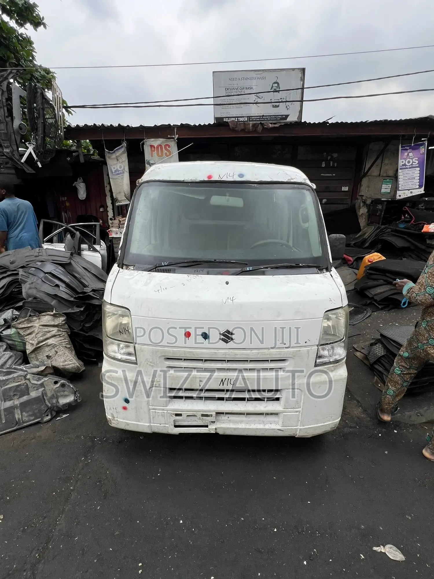 Suzuki Every 2012 White