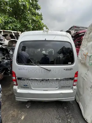 Suzuki Every 2010 Silver
