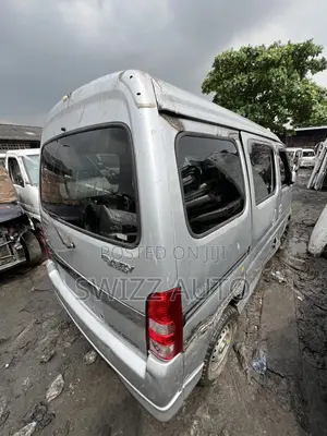 Suzuki Every 2010 Silver
