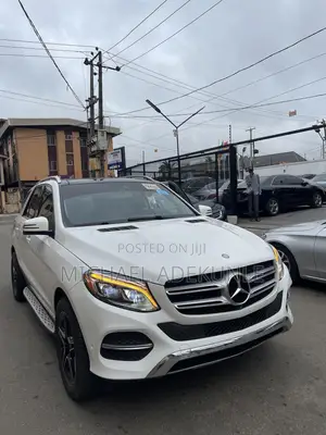 Mercedes-Benz GLE-Class 2017 White