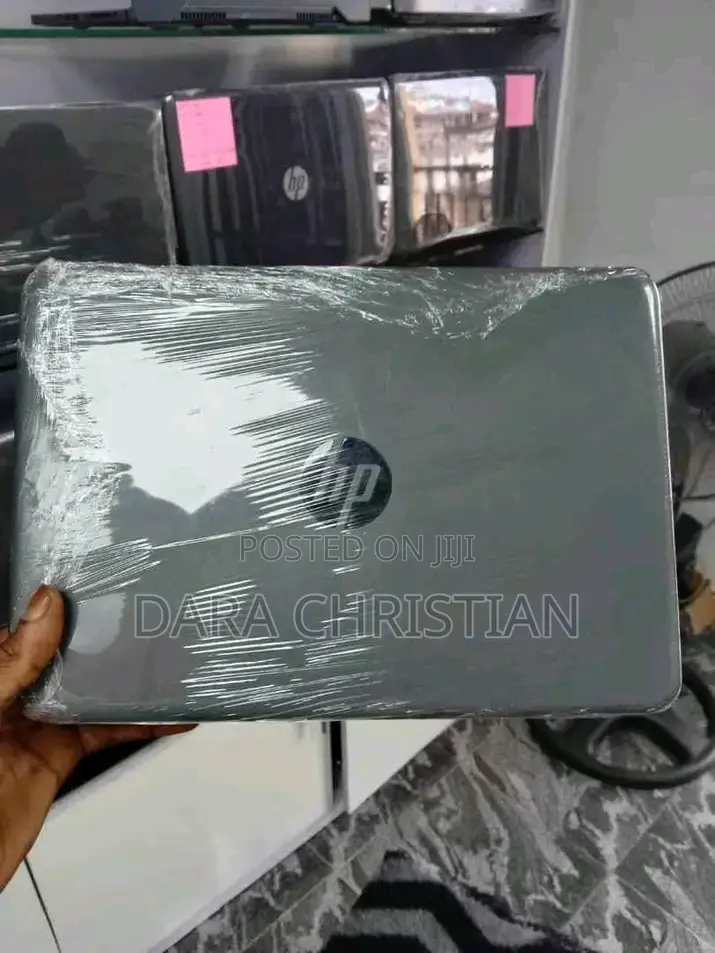New Laptop HP 4GB Intel Pentium SSD 60GB