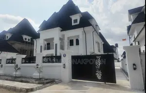 6bdrm Duplex in Karsana for sale