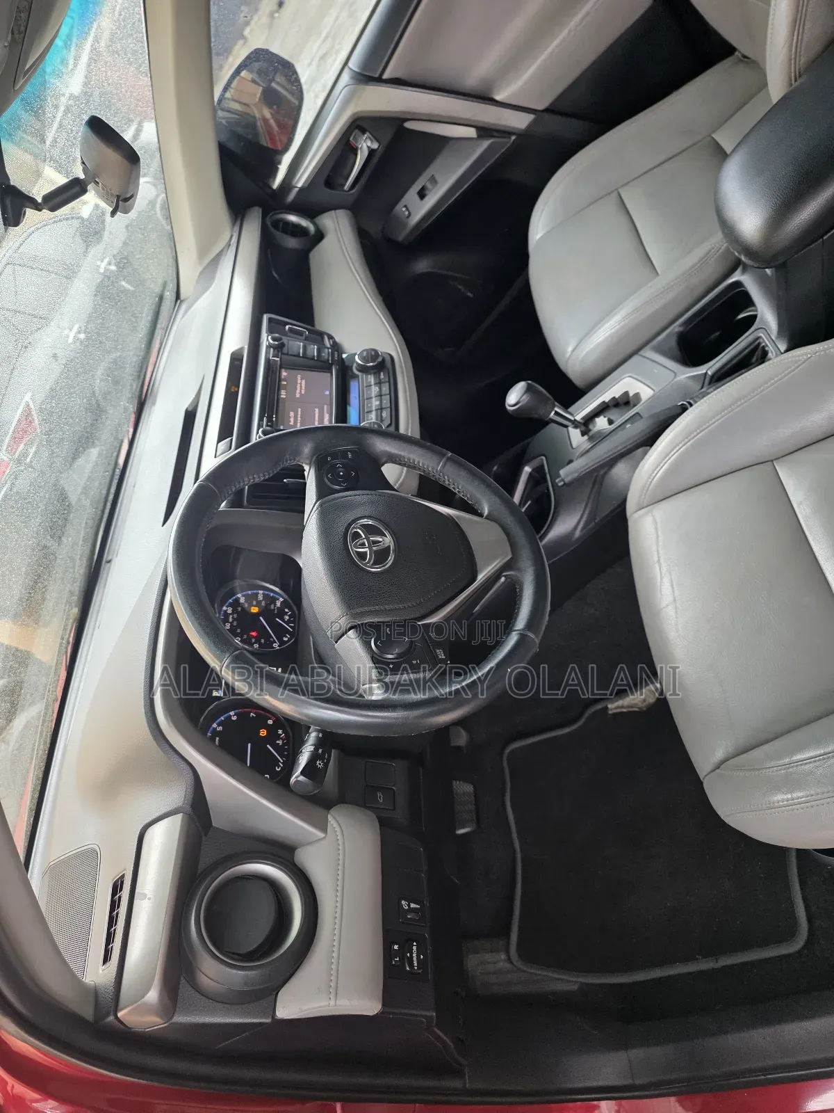 Toyota RAV4 2016 Red
