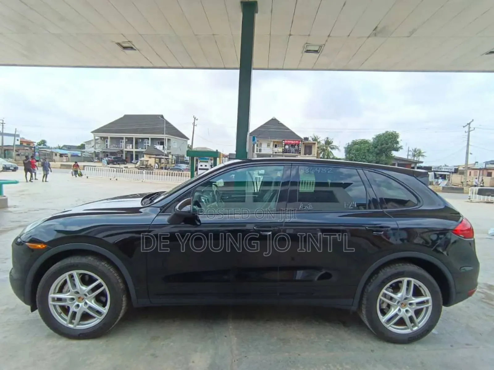 Porsche Cayenne 2014 Black