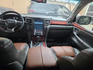 Lexus LX 570 2010 Black
